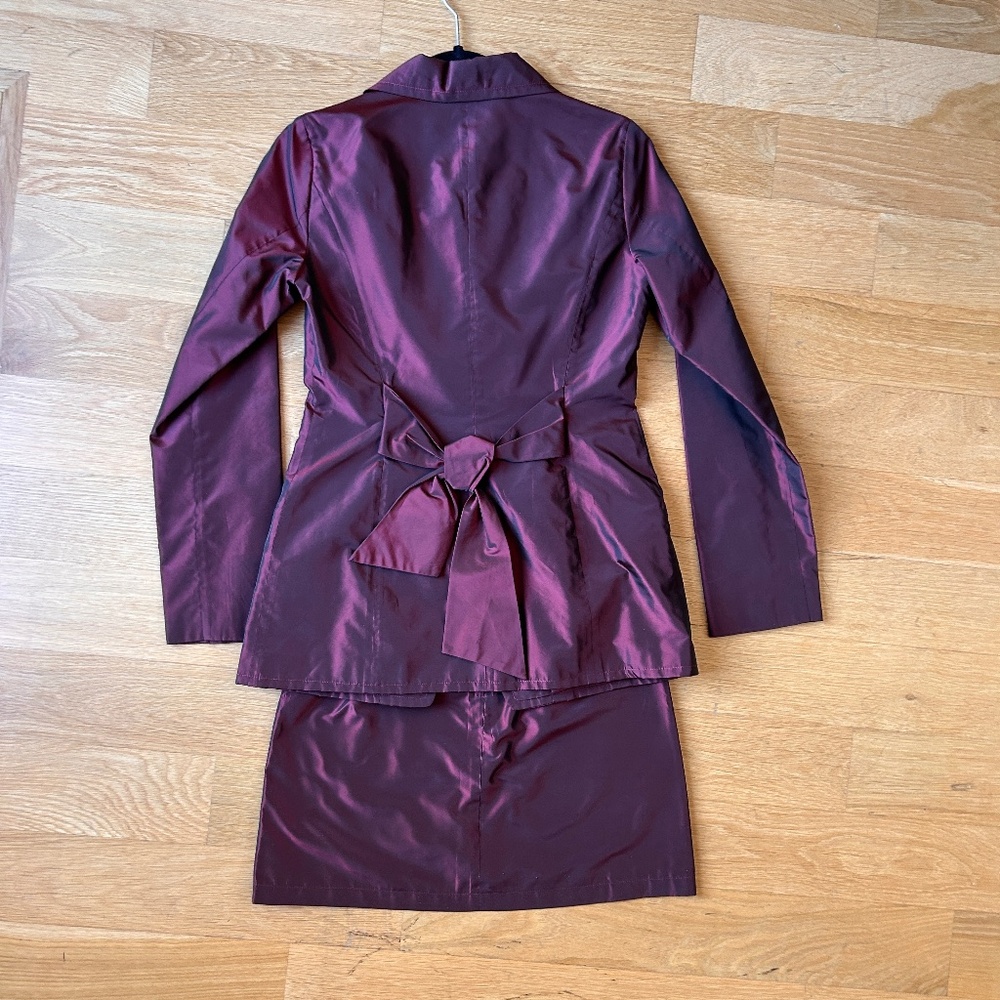 Rare 2-Piece Matching Tailored Blazer w Cute Back Bow & Skirt Set - Picture 5 of 12